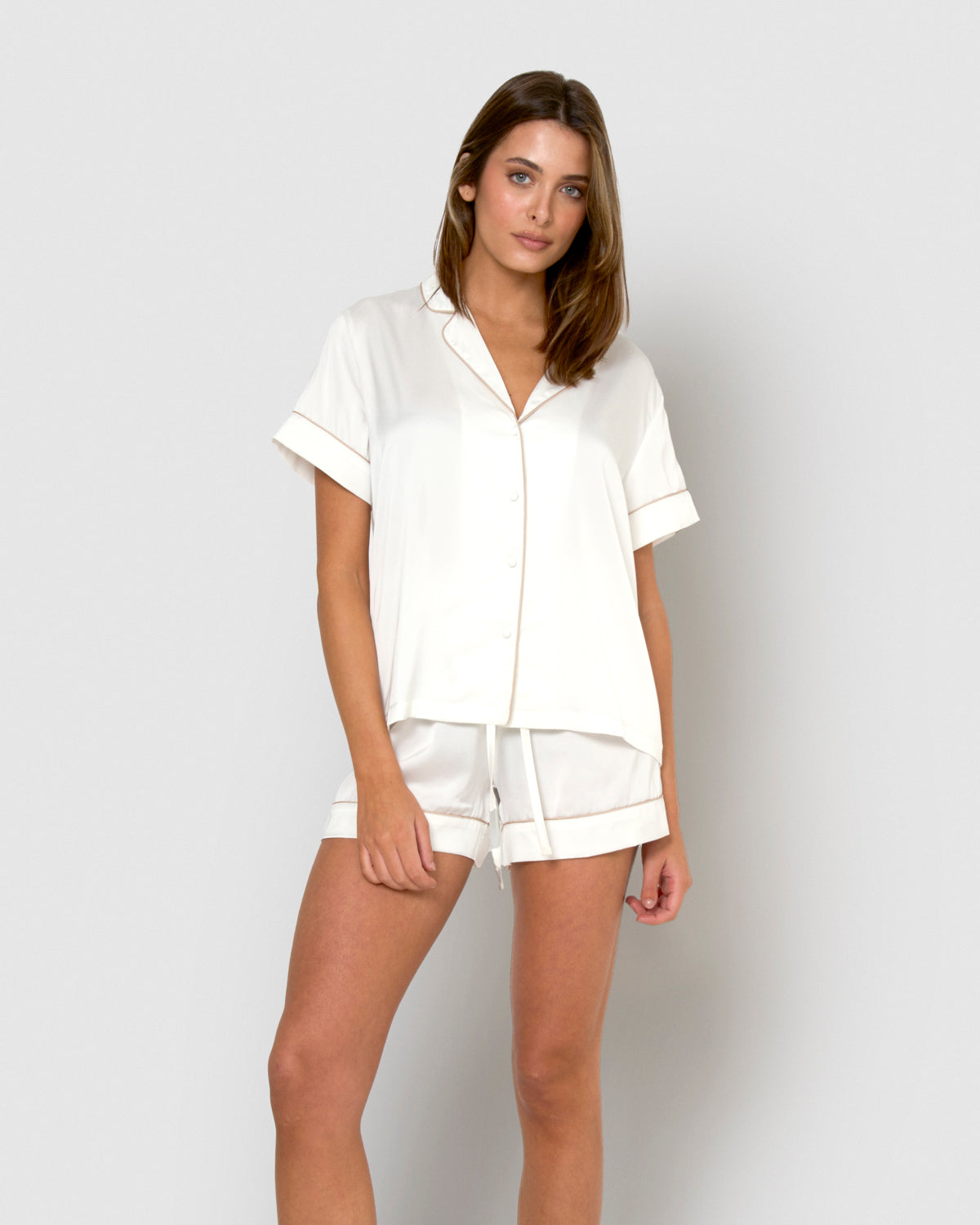 short-sleeved satin pajamas, plain natural Friday