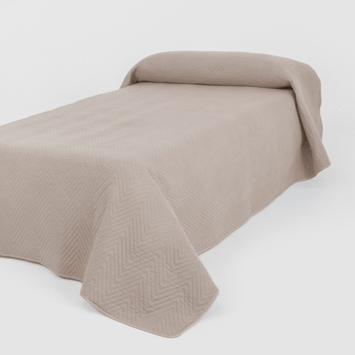 Colcha bouti Hungria efecto desgastado