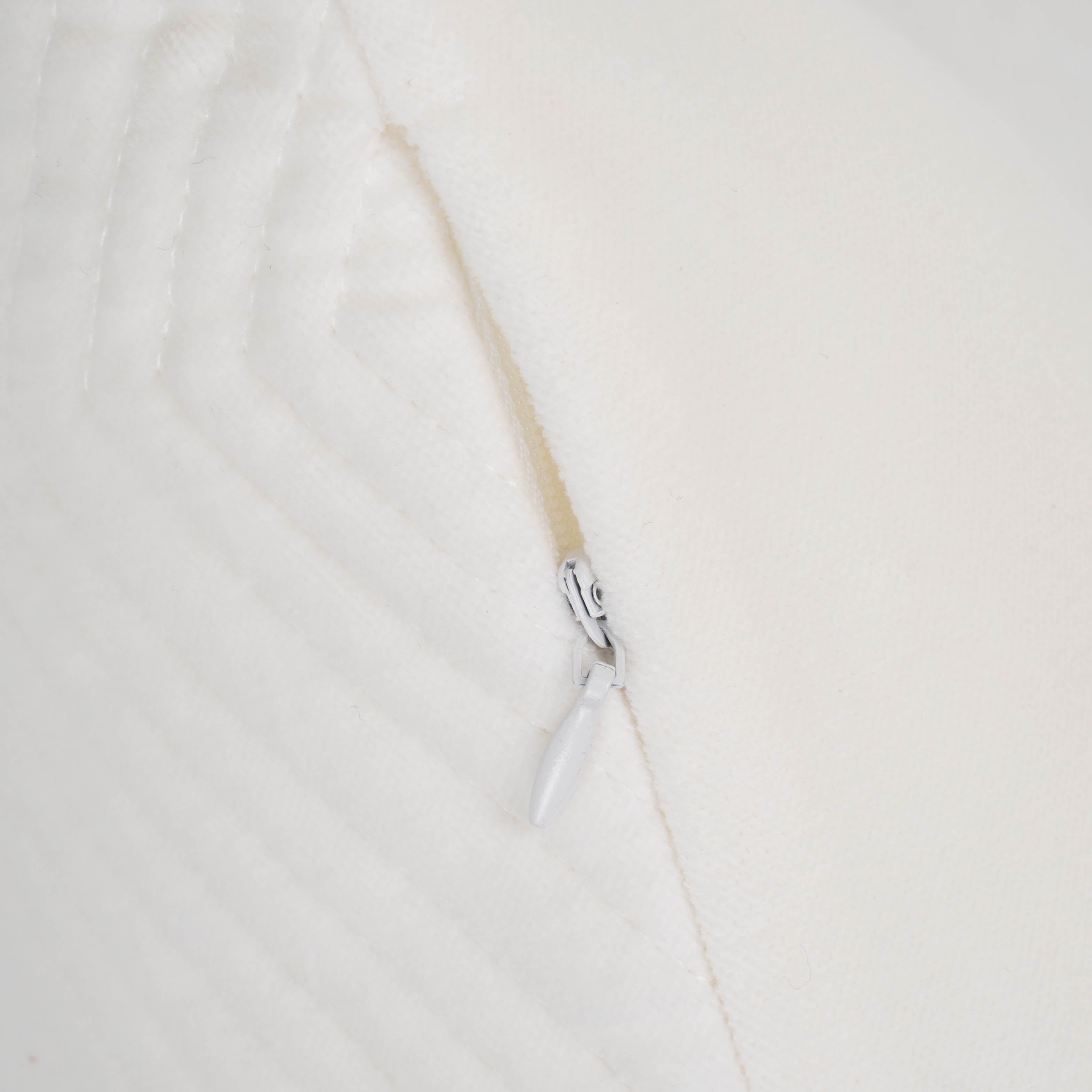 Almofada retangular 30x50 cm em veludo de algodão húngaro branco - capa + enchimento