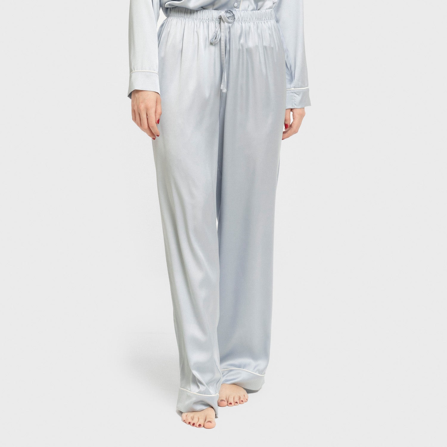 Pijama comprido de mulher em cetim Friday