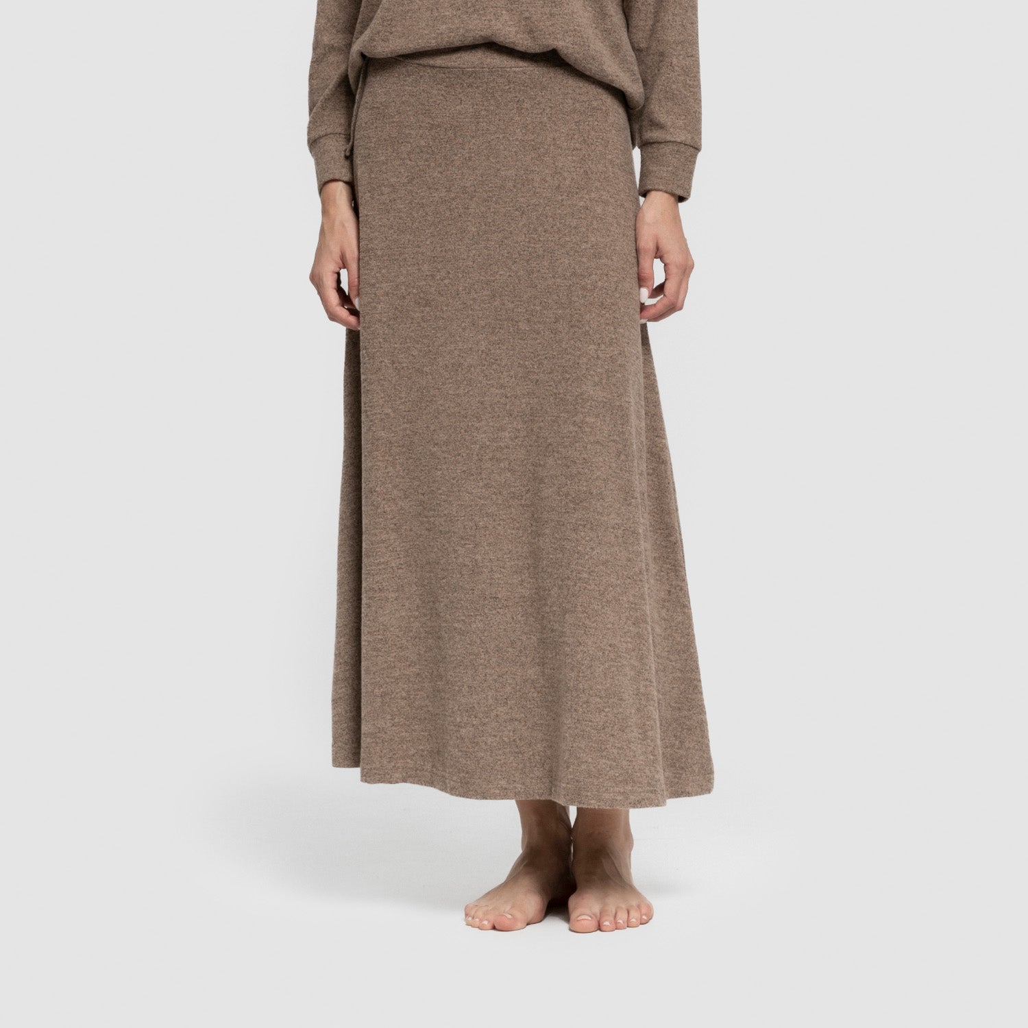 Falda midi evase new punto extra suave