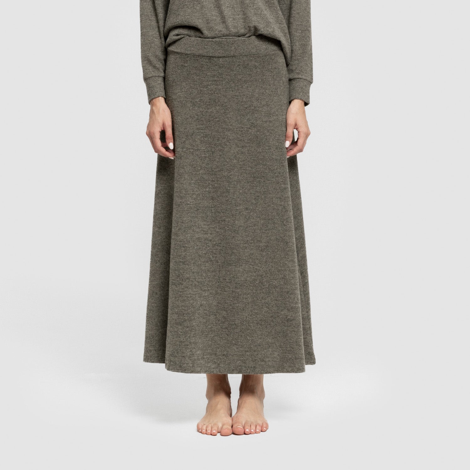 Falda midi evase new punto extra suave