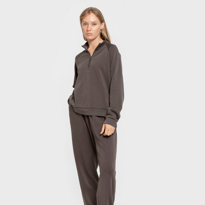 Pantalón jogger estilo modal mujer
