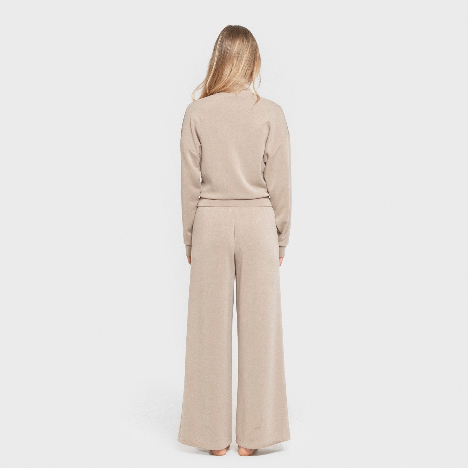 Pantalón largo pinzas estilo modal mujer