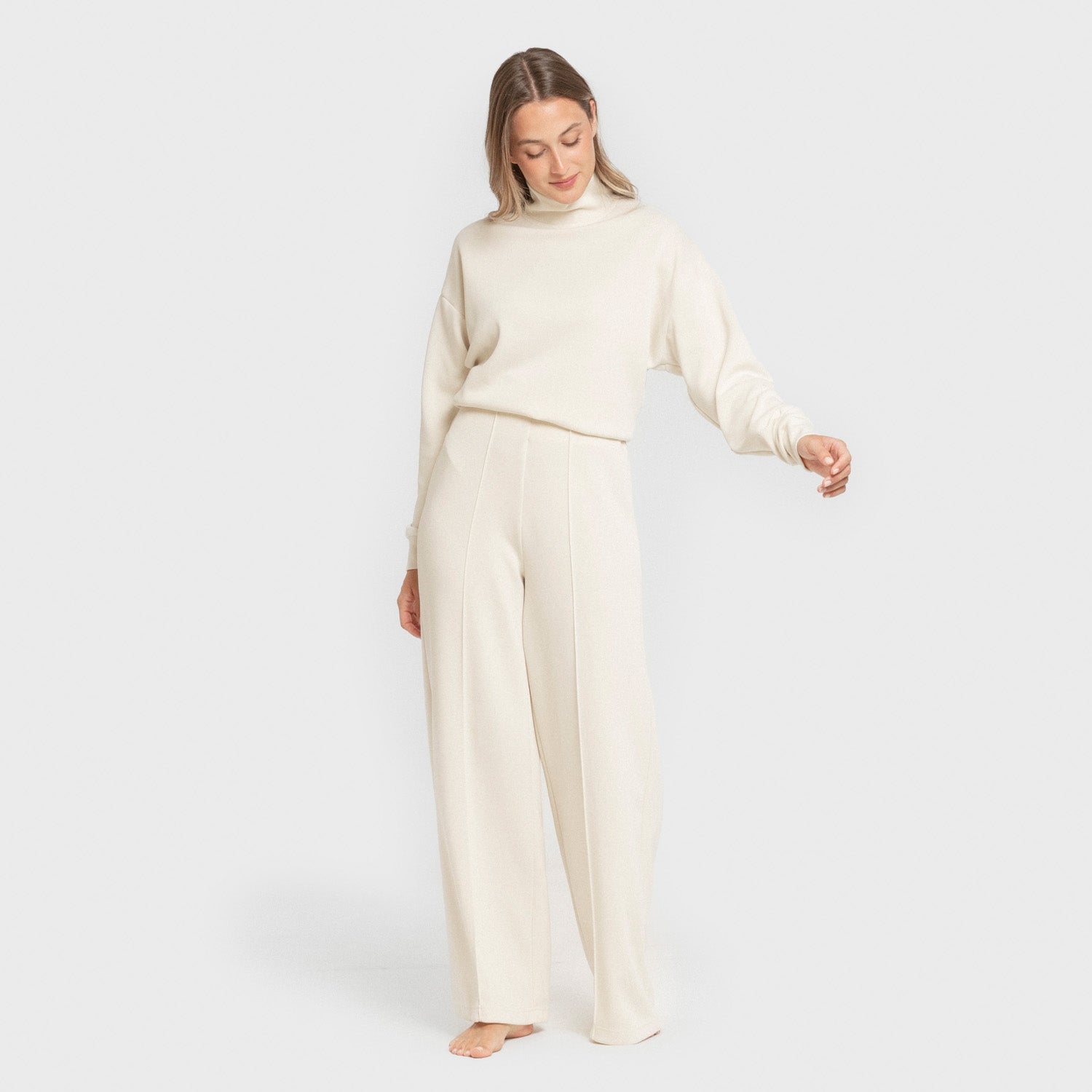 Pantalón largo pinzas estilo modal mujer