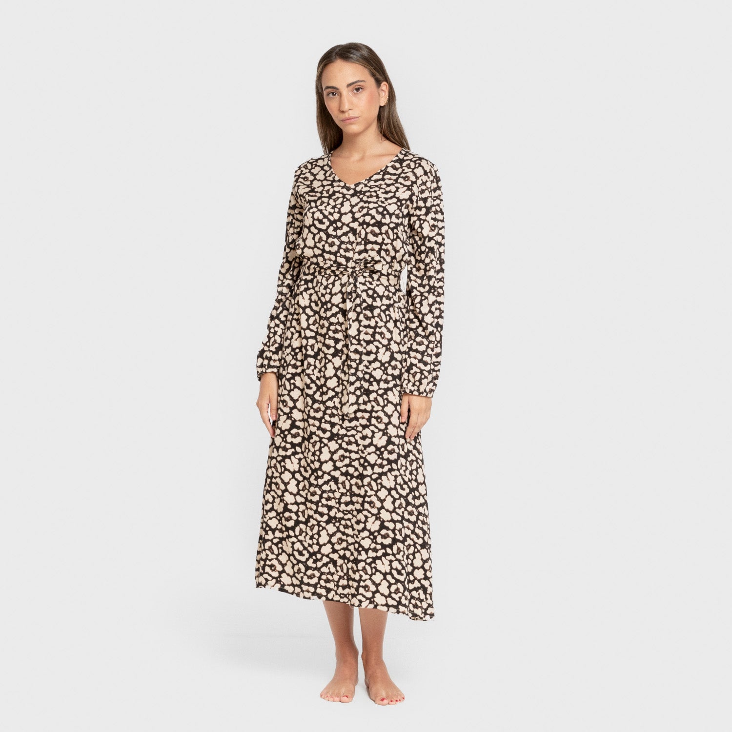 Vestido midi manga larga pico viscosa Vitamin negro