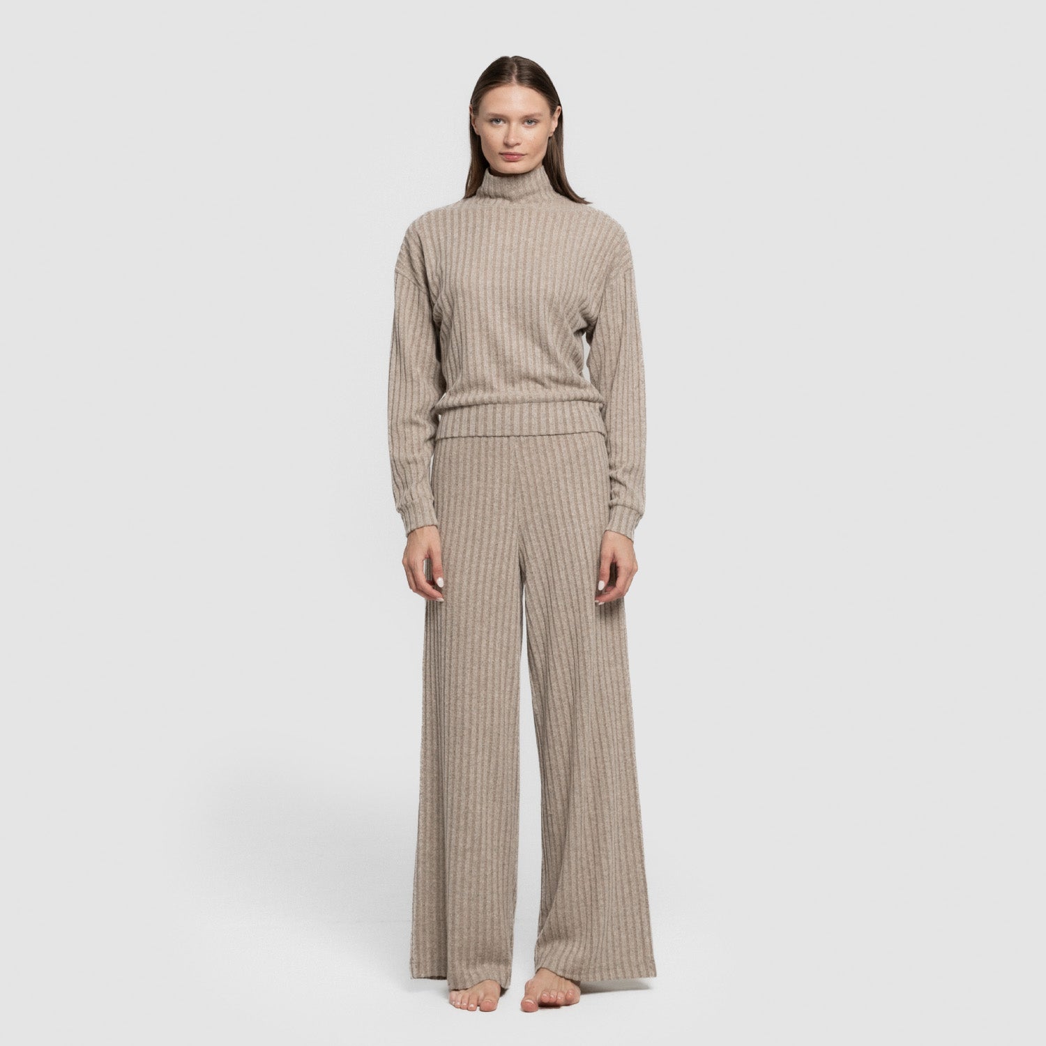 Pantalón largo ancho 4x2 canalé mujer