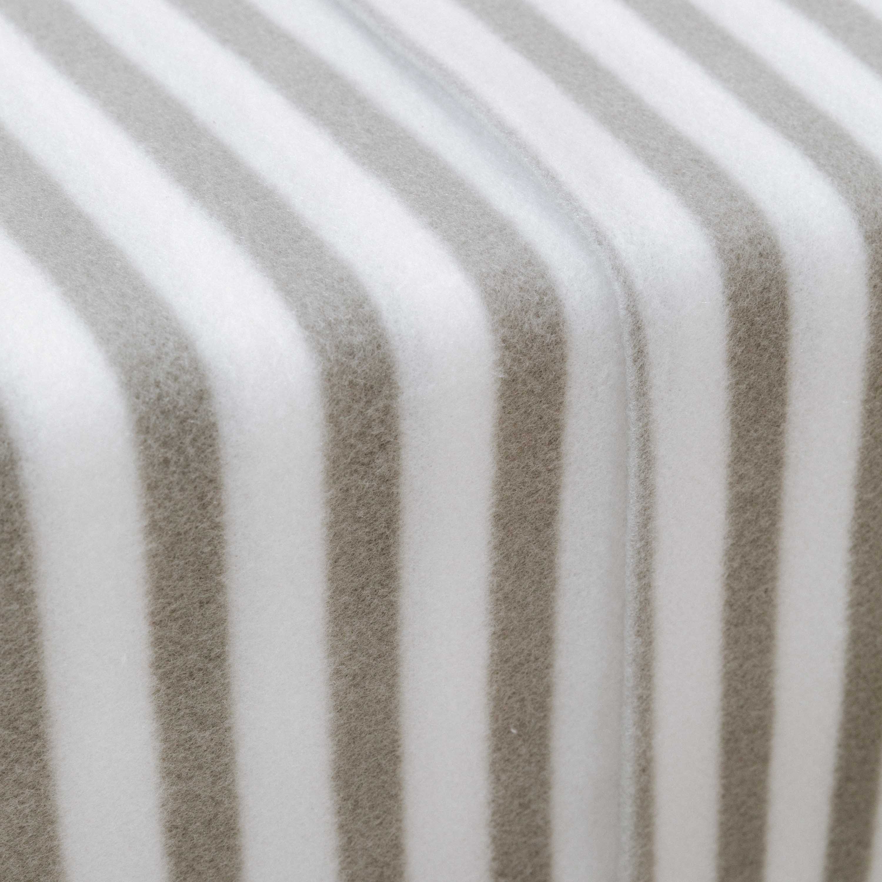 Juego de sábanas pirineo Raya Avilés verde seco