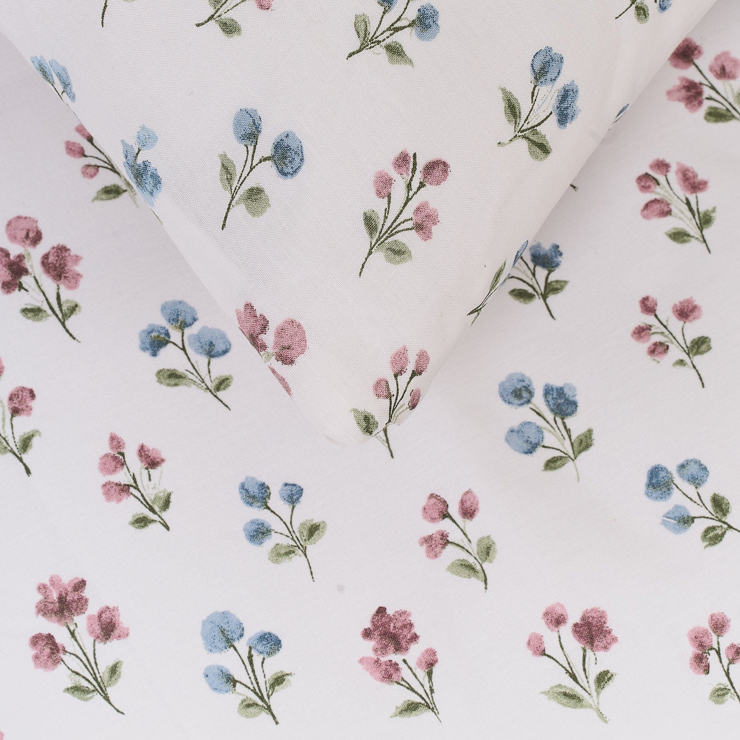 Funda nórdica de algodón jazmín verde seco/burdeos