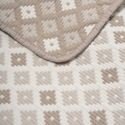 Copriletto ayana in jacquard color sabbia