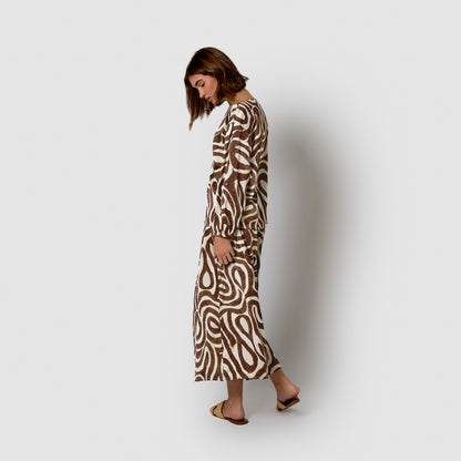 Saia midi evasê de cetim marrom Sakura