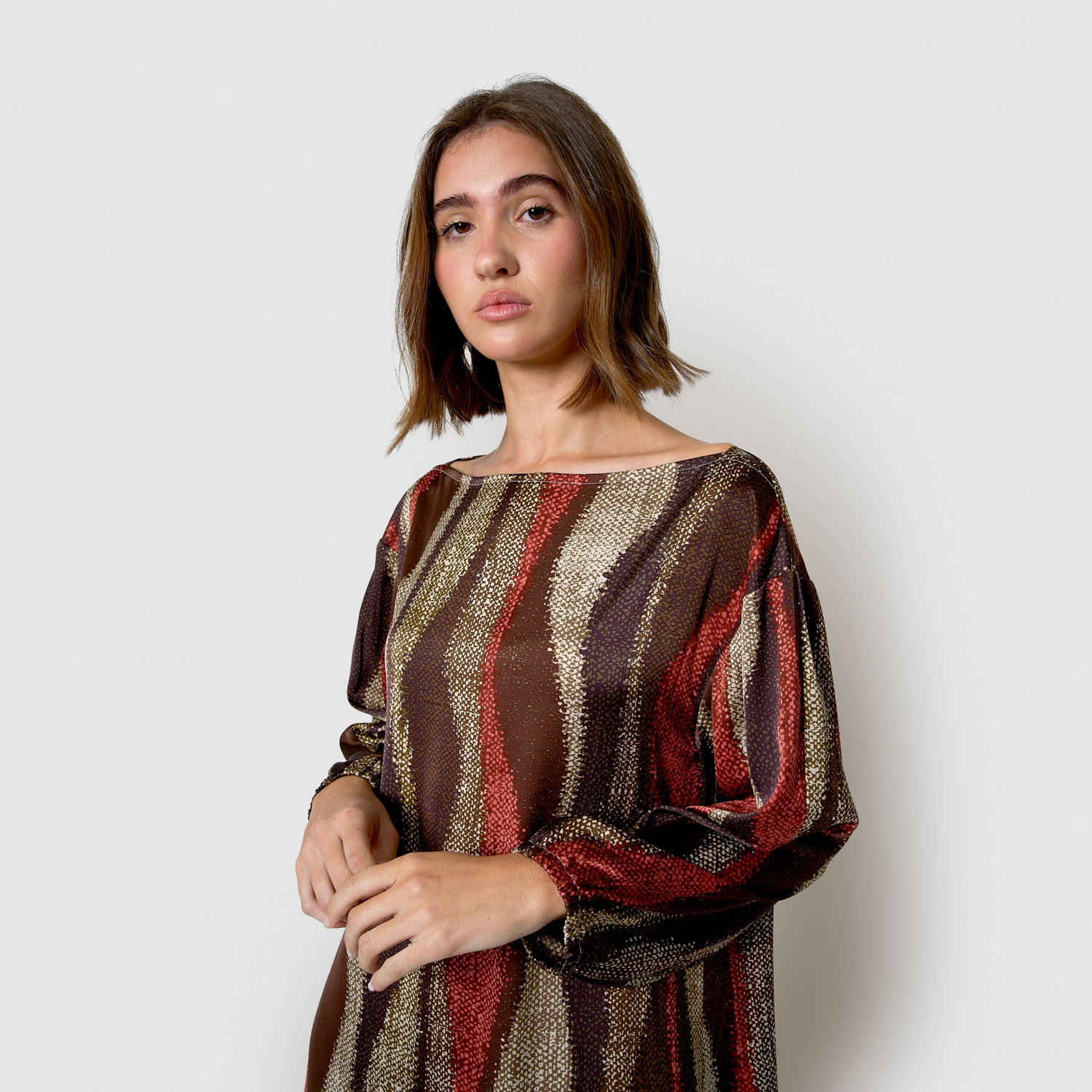 Robe longue satinée, sahana chasse vert