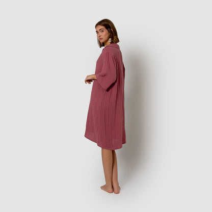 Abito corto in mussola color malva/rosa