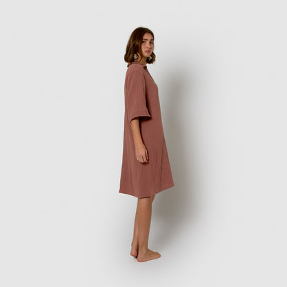 Abito corto in mussola con rosette