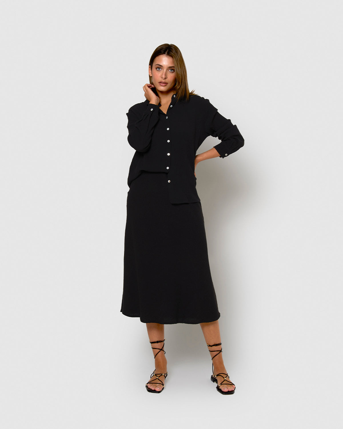 Falda midi evasé algodón lino negro