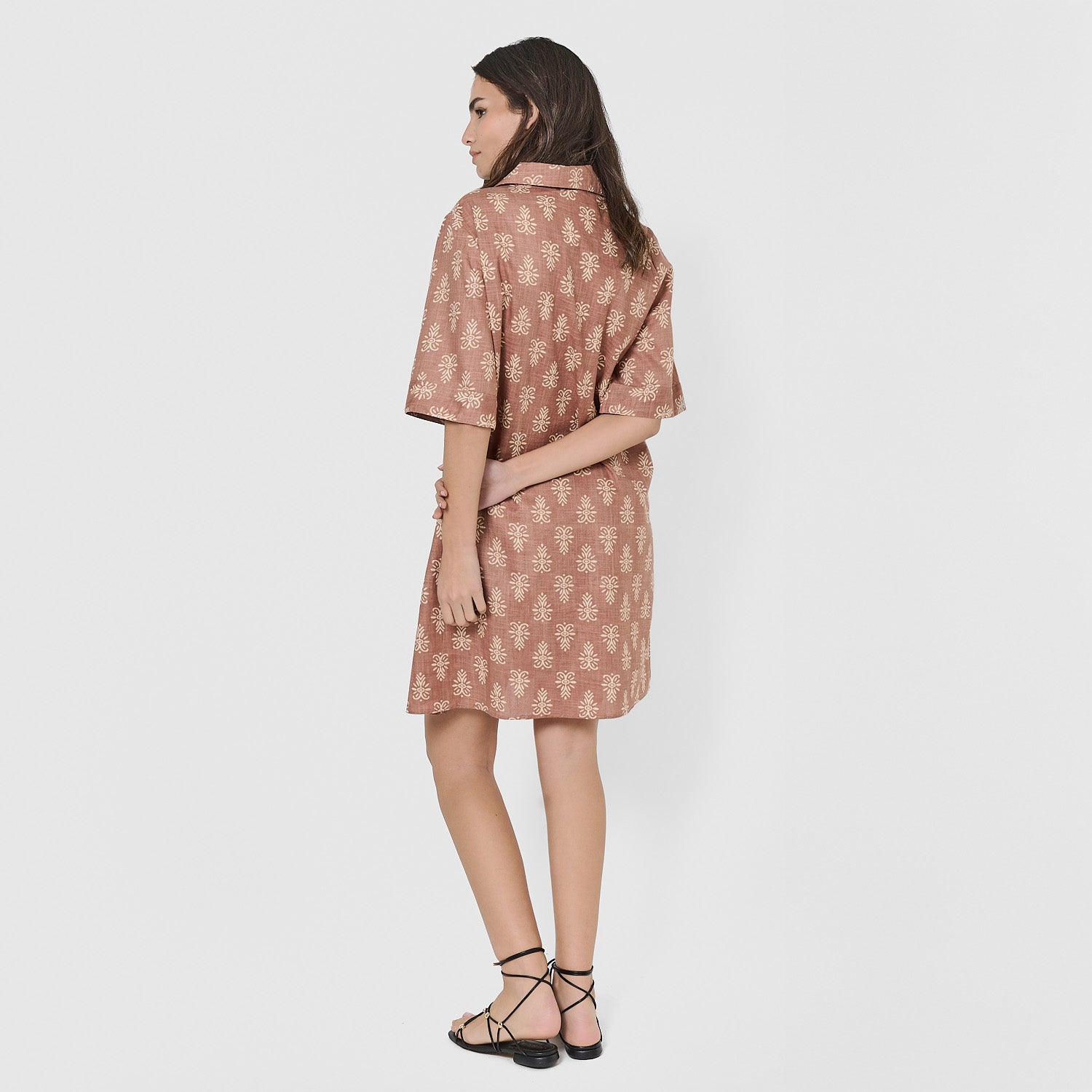 robe-chemise courte, rosette de jardin en fil