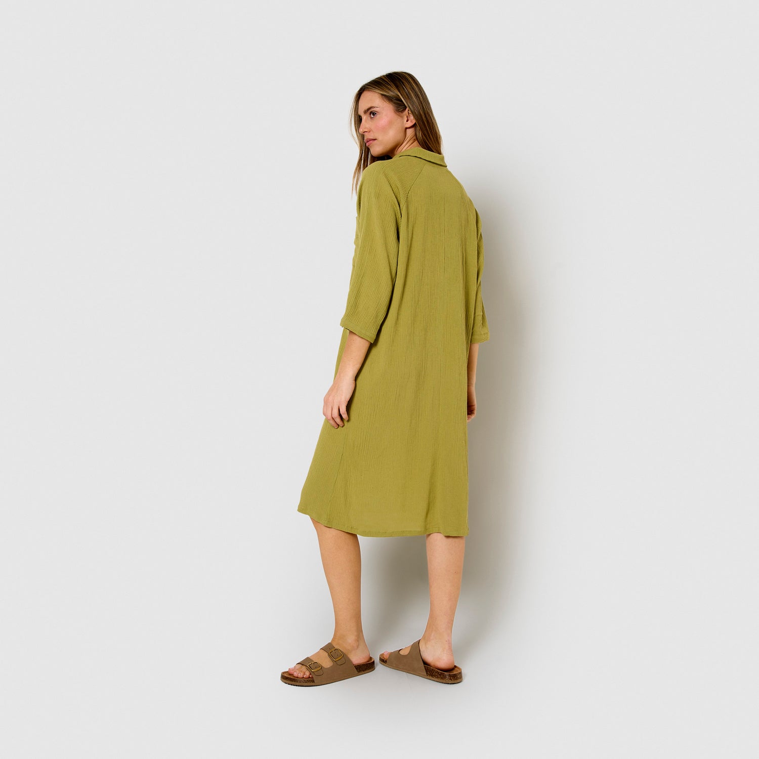 Vestido midi de linho e algodão cor lima
