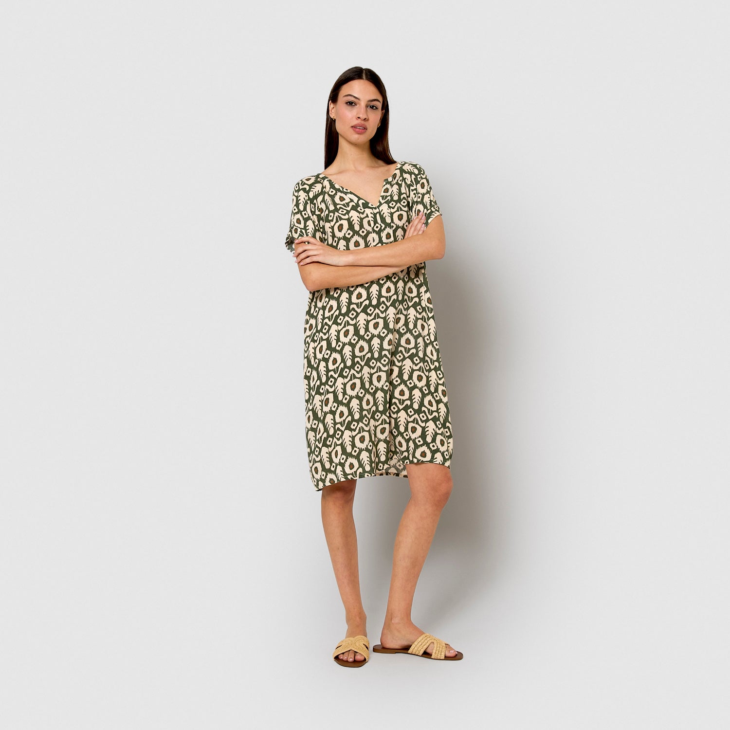 Robe courte en chambray de viscose, robe de chasse verte Kaia