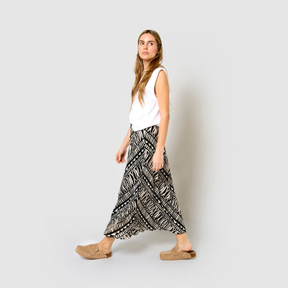 Falda midi viscosa bambula tepec negro