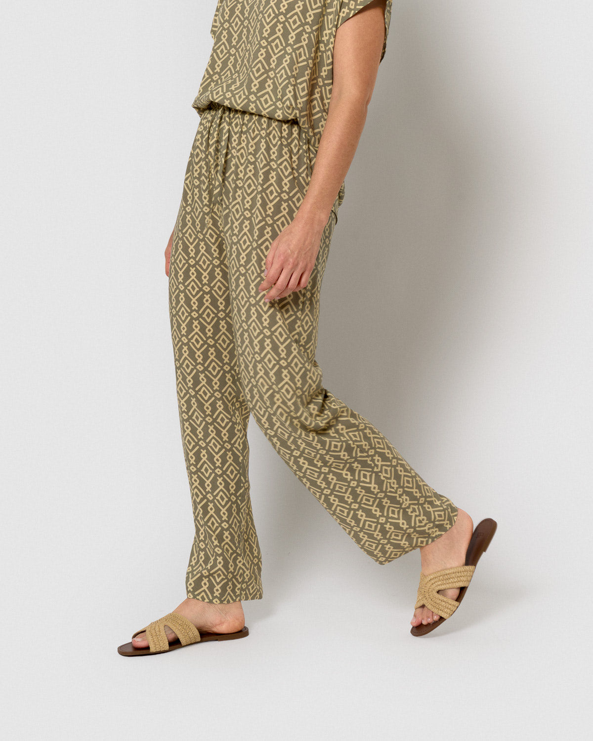 Pantalón viscosa rubio verde