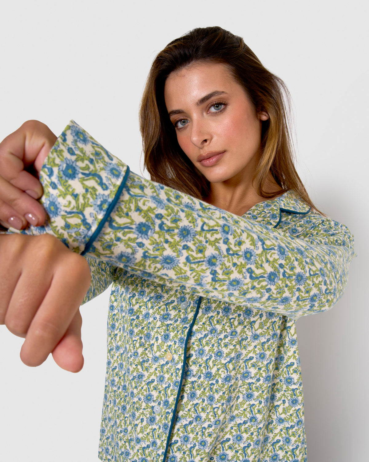 Pijama largo camisero de mujer de algodón irene azul
