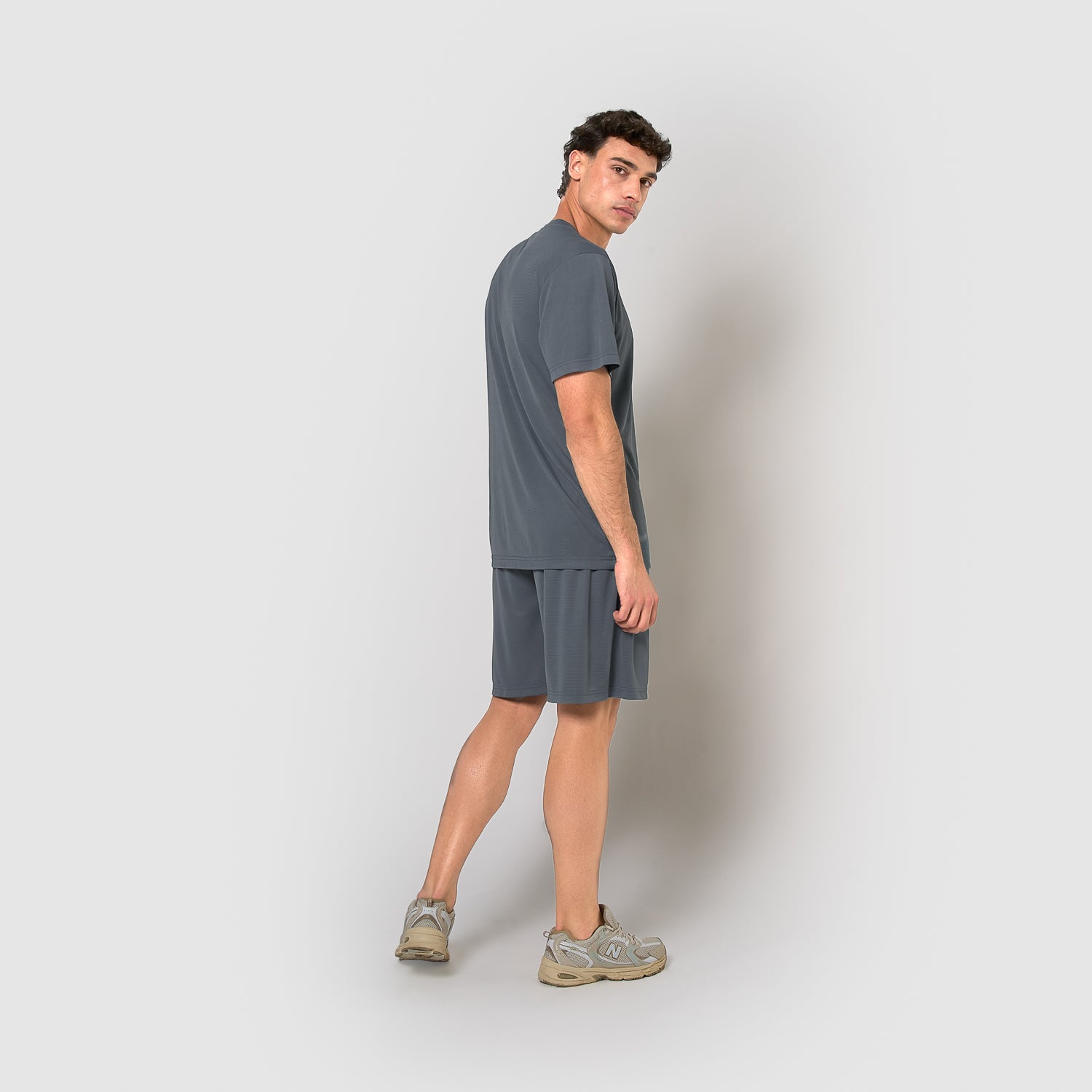 Pantalón corto deportivo técnico agua marina