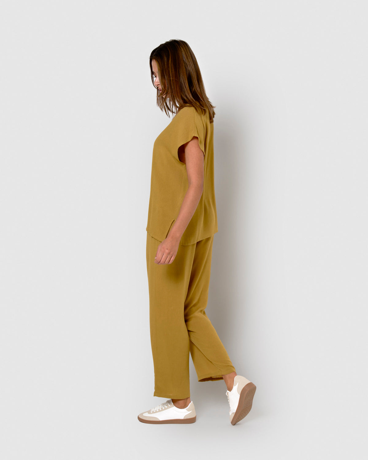 Camisa mujer bambula detalles plisados lima