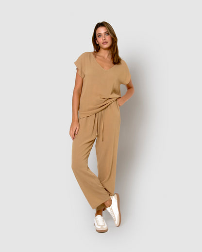 Camisa mujer bambula detalles plisados camel