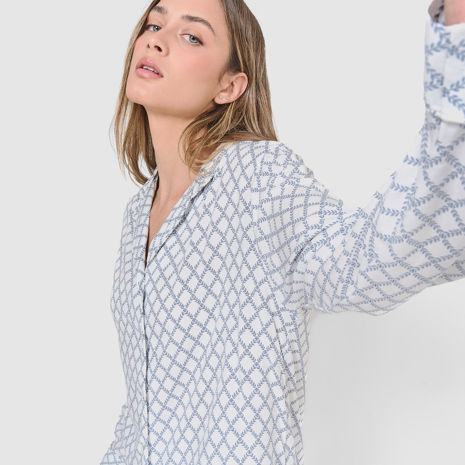 Pijama largo camisero de viscosa picota índigo