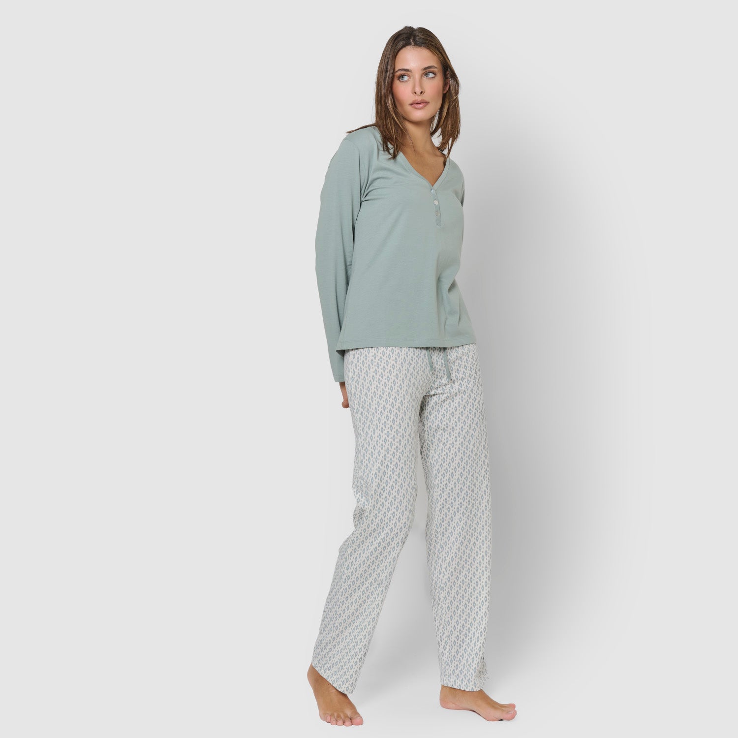 Pijama largo de algodón con escote pico nerdana verde menta