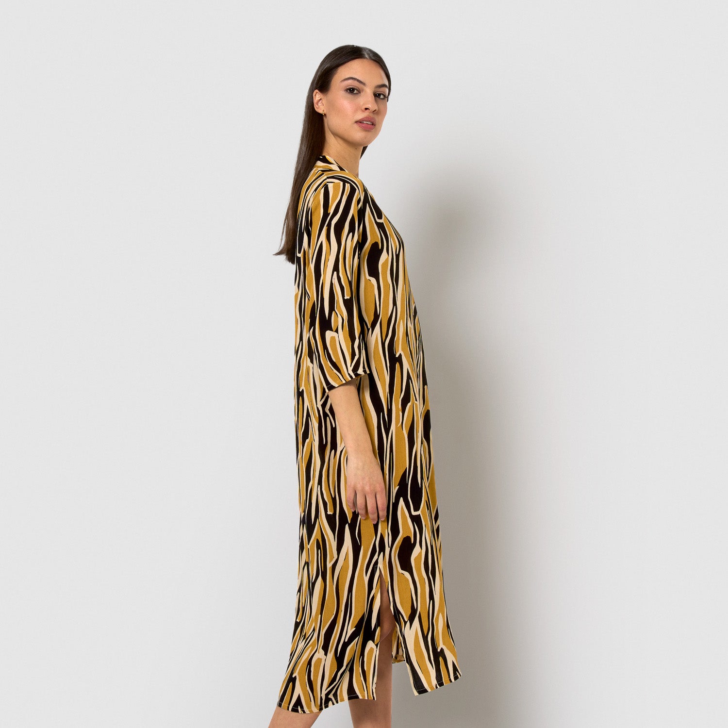 Vestido midi viscosa bambula europa beige/negro