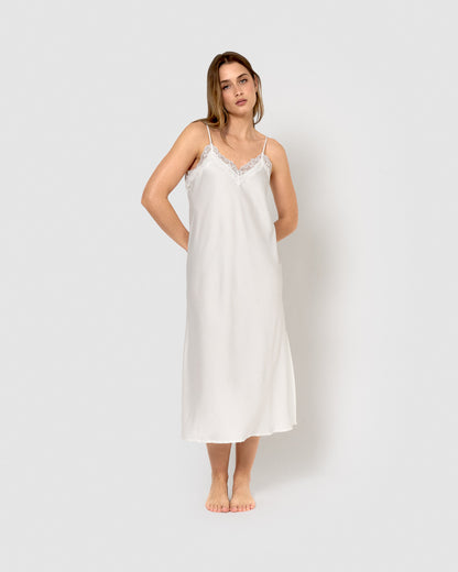 Camisón midi satén natural