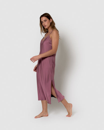 Camisola midi de cetim cor beringela