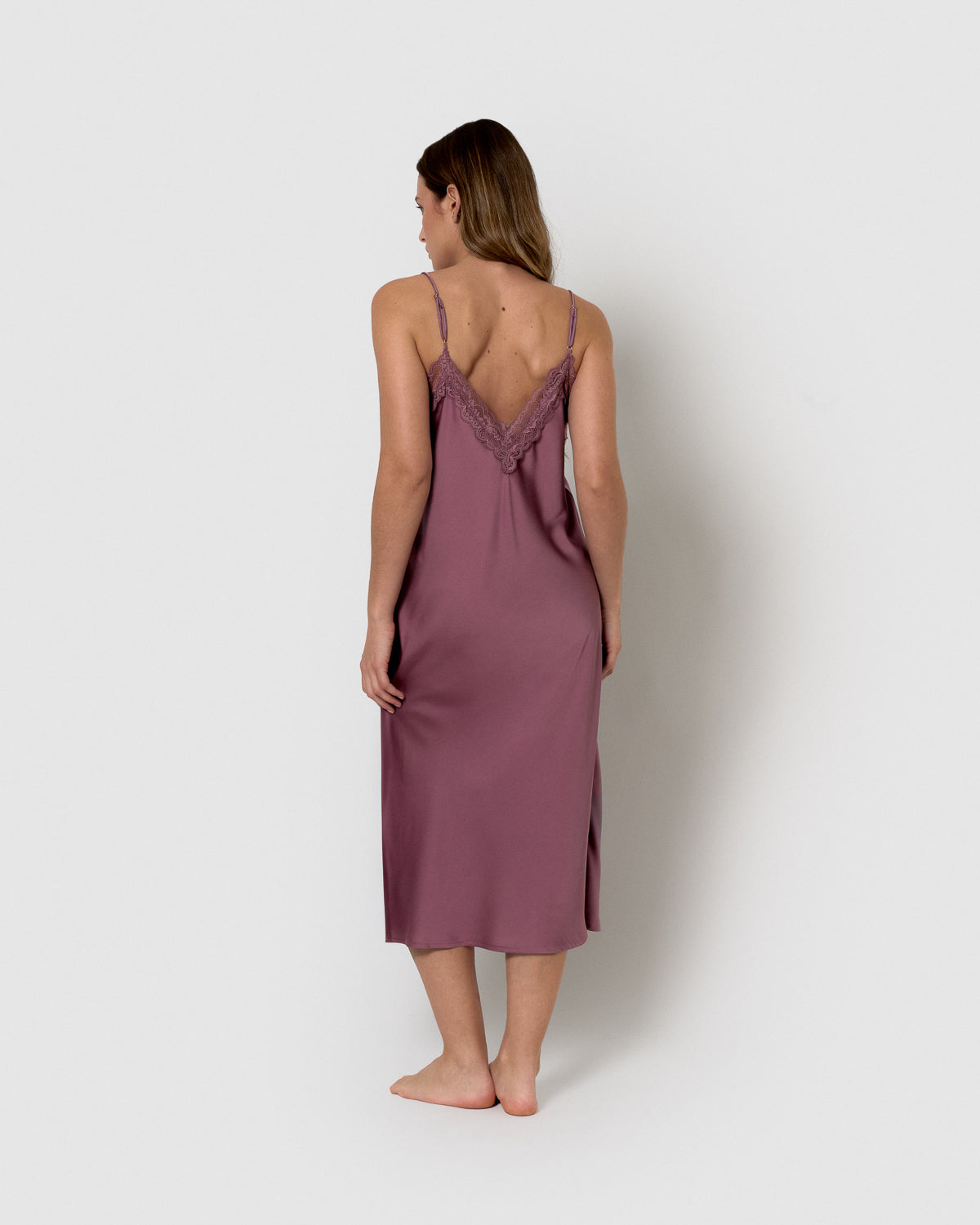 Camisola midi de cetim cor beringela