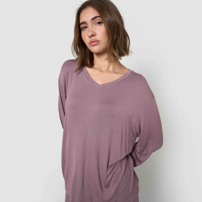 Pijama largo de viscosa berenjena