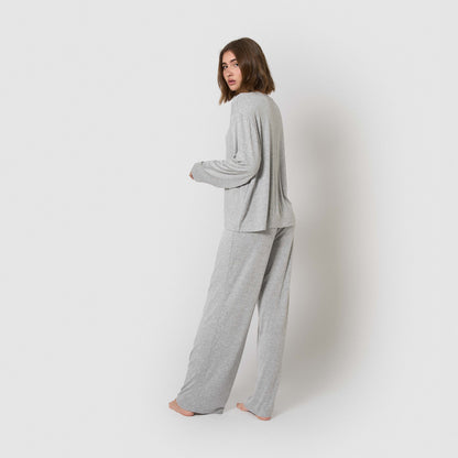 Pijama largo de viscosa gris