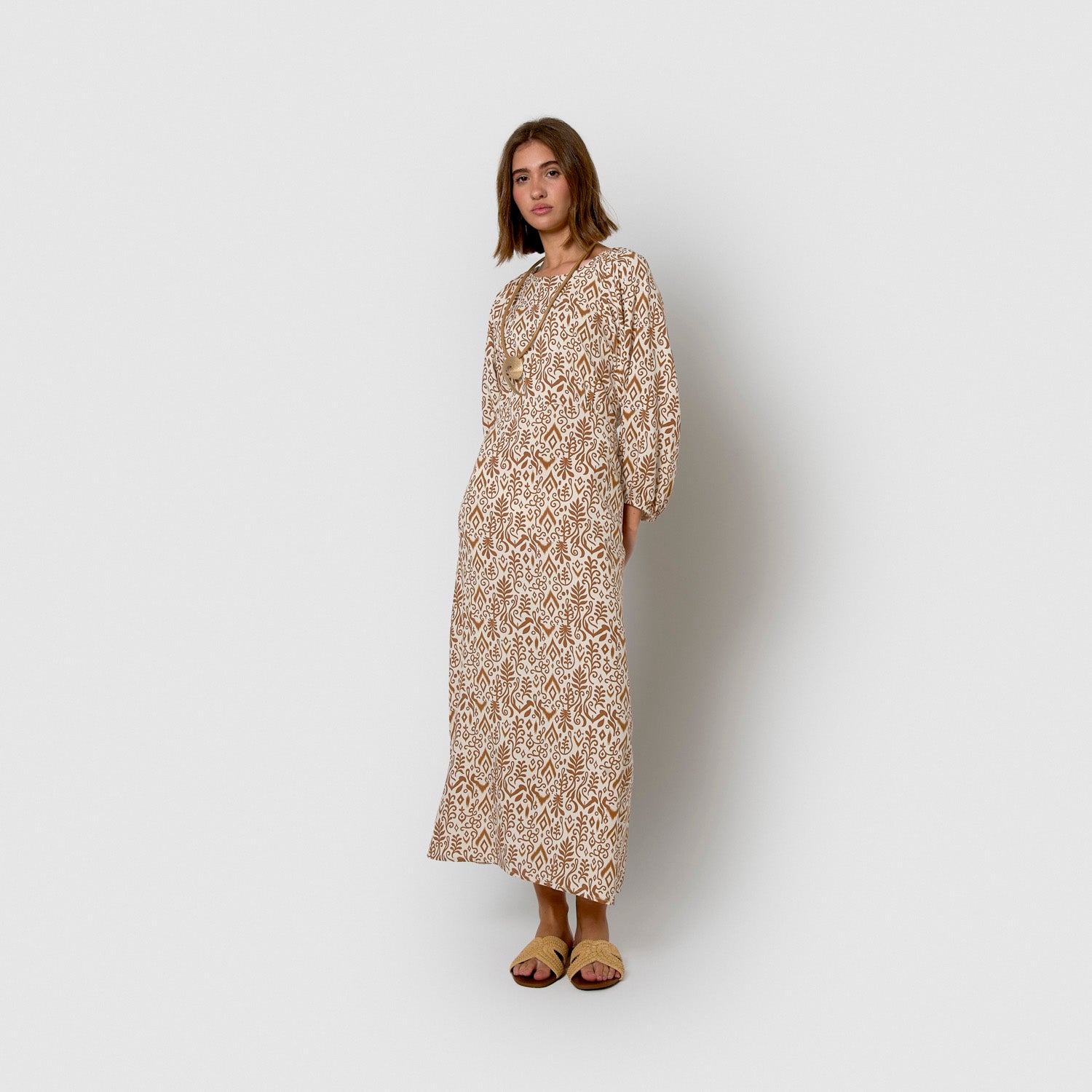 Vestido midi viscosa wulan marrón