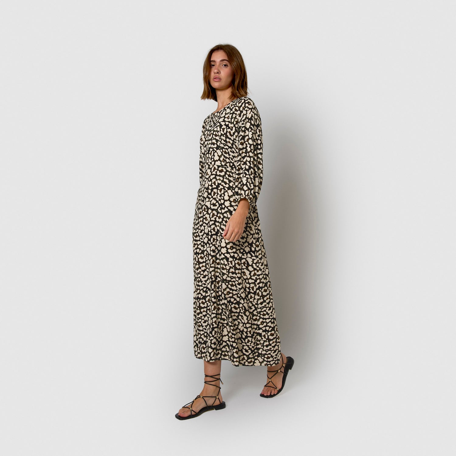 Vestido midi viscosa vitamin negro