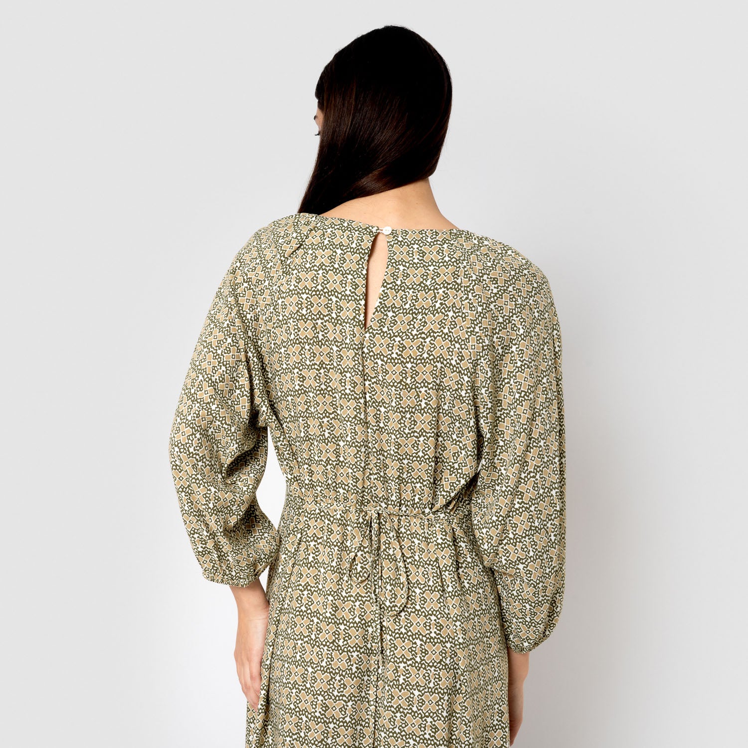 Vestido midi viscosa purnama verde cacería