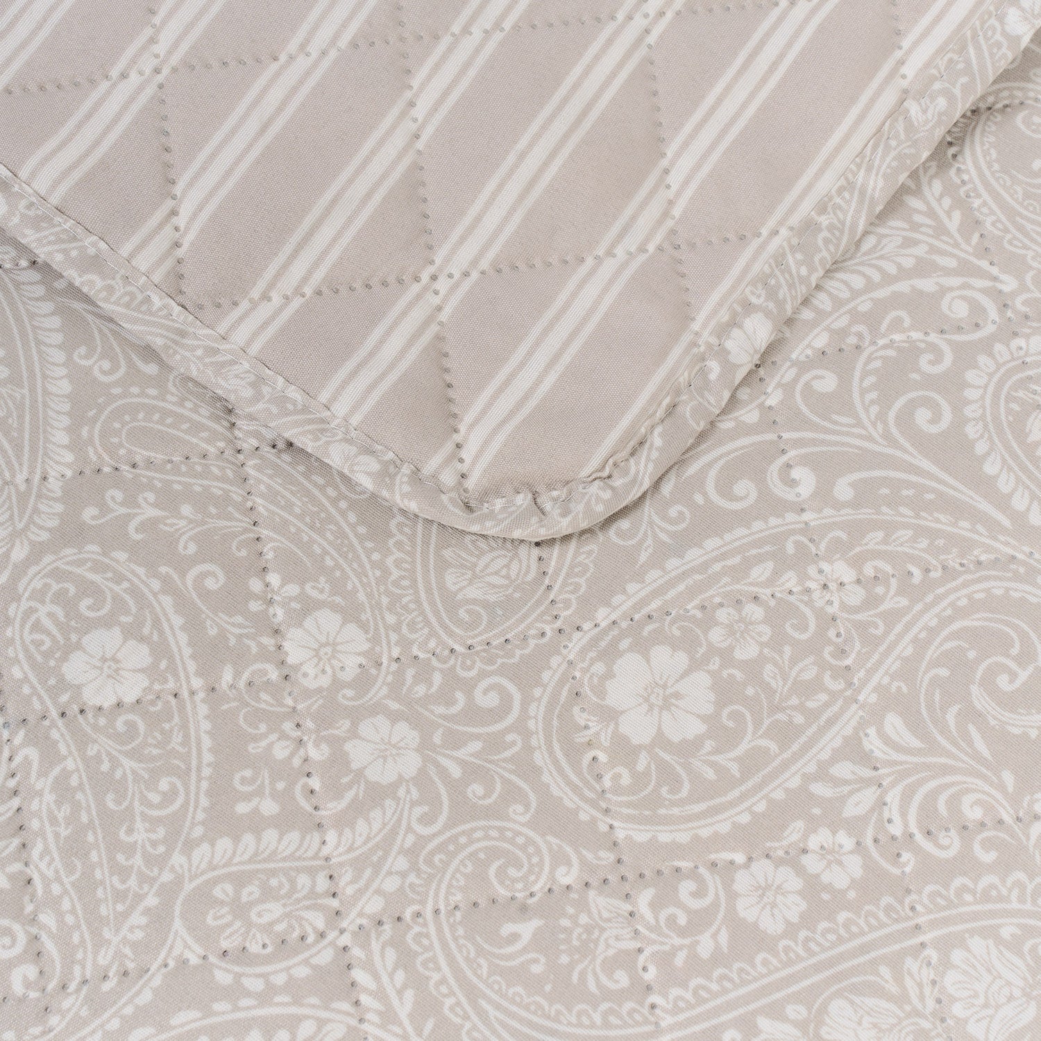 Colcha bouti zinia gris claro