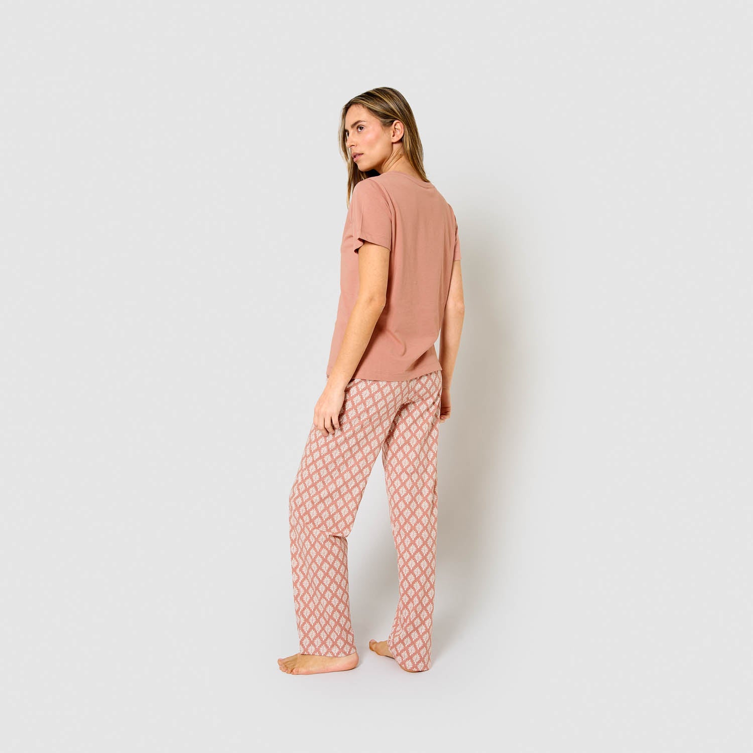 Pijama largo algodón manga corta con escote pico zurich rosa