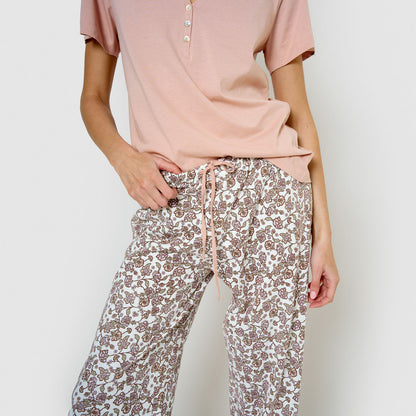 Meghan pale pink cotton long pajamas with short sleeves and V-neck