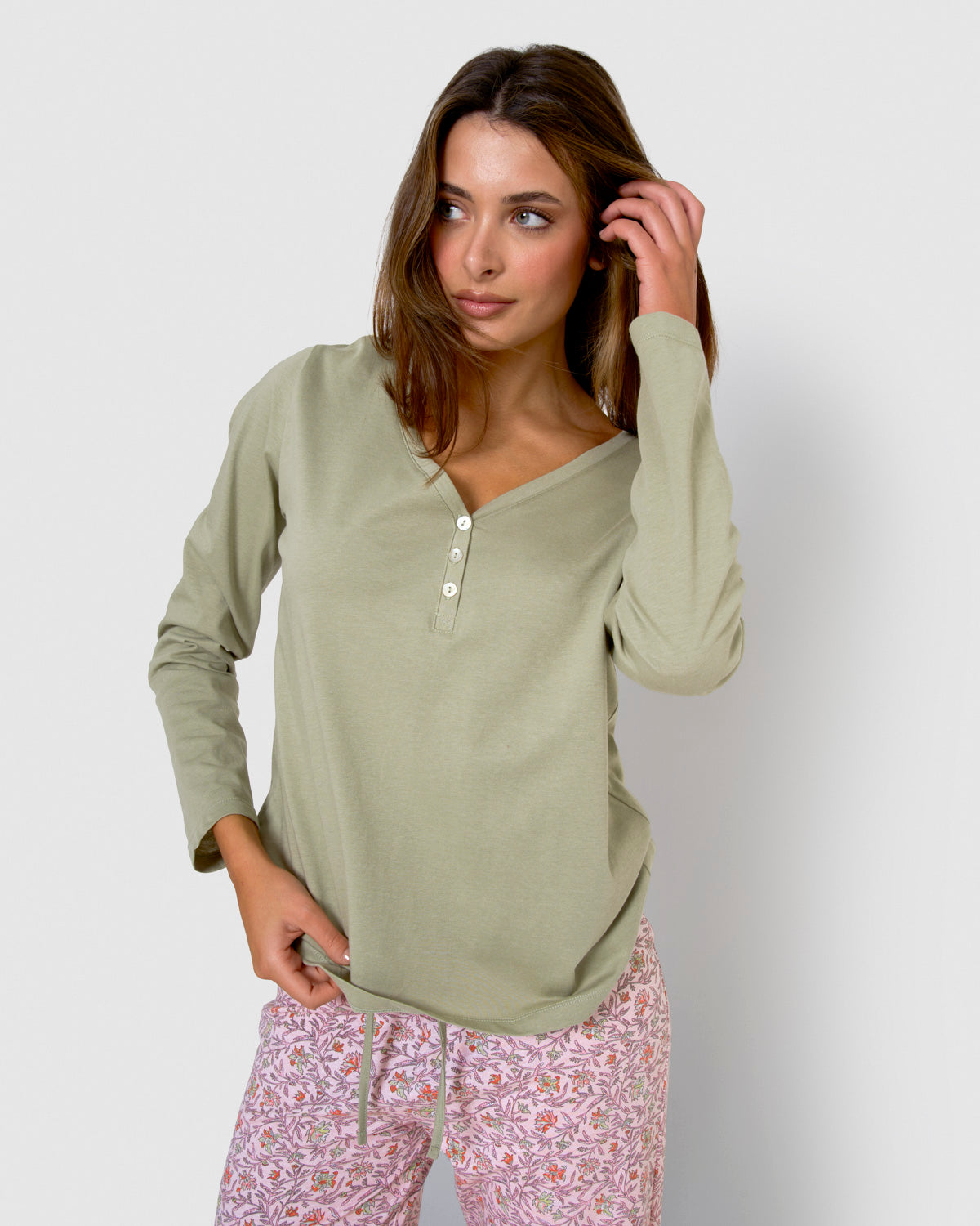 Pigiama lungo in cotone con scollo a v, verde, stile nidila