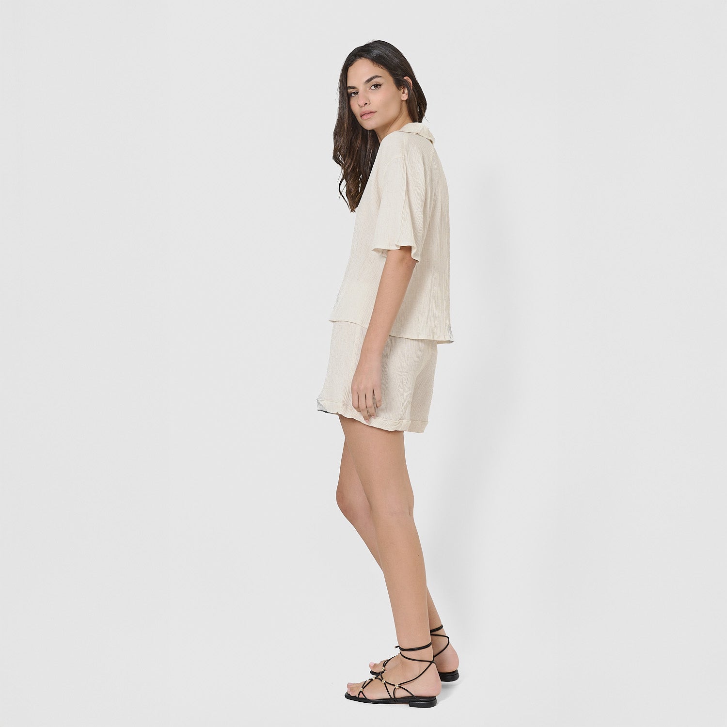 Set de camisa y short de algodón natural