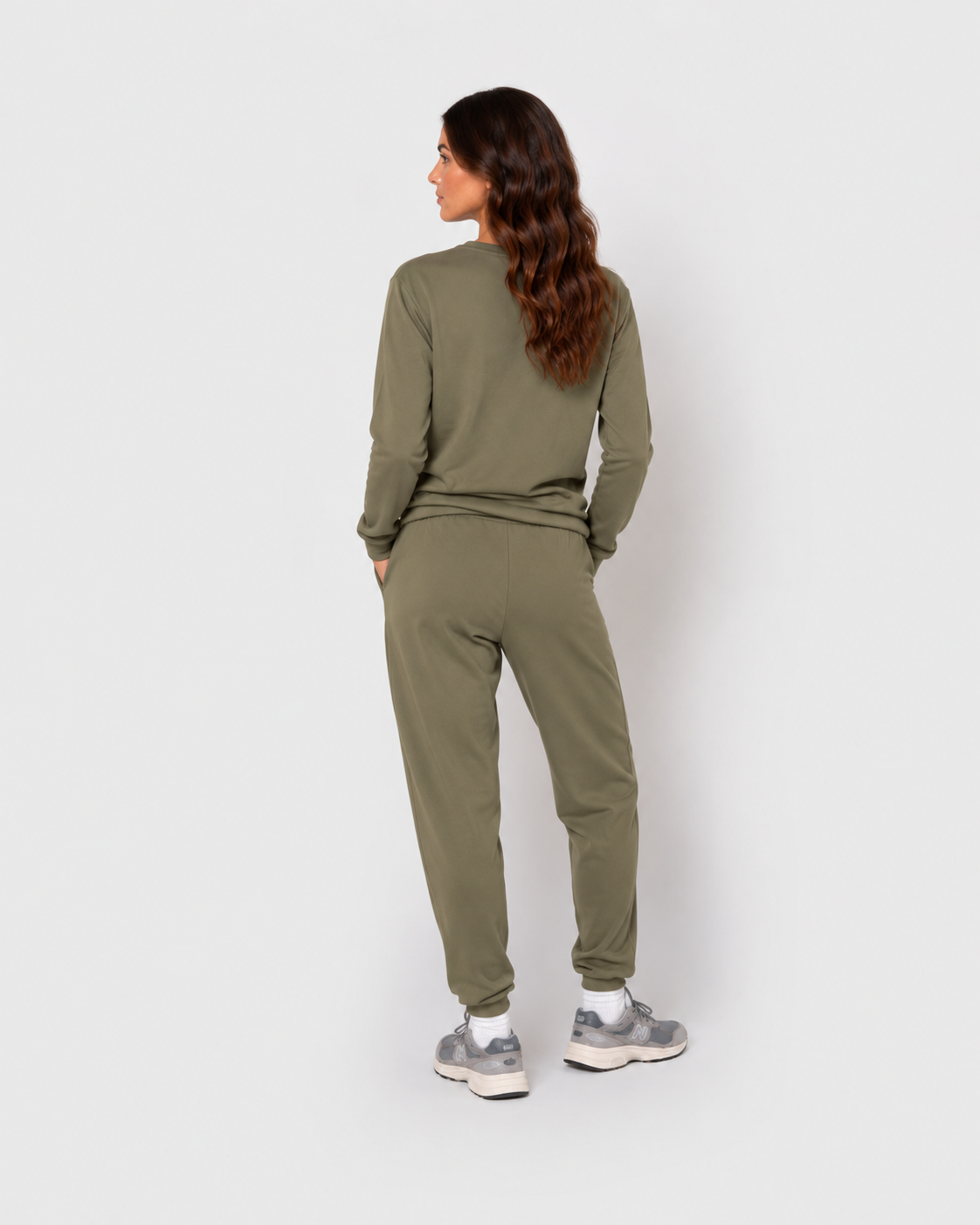 Pantalón largo básico deportivo verde
