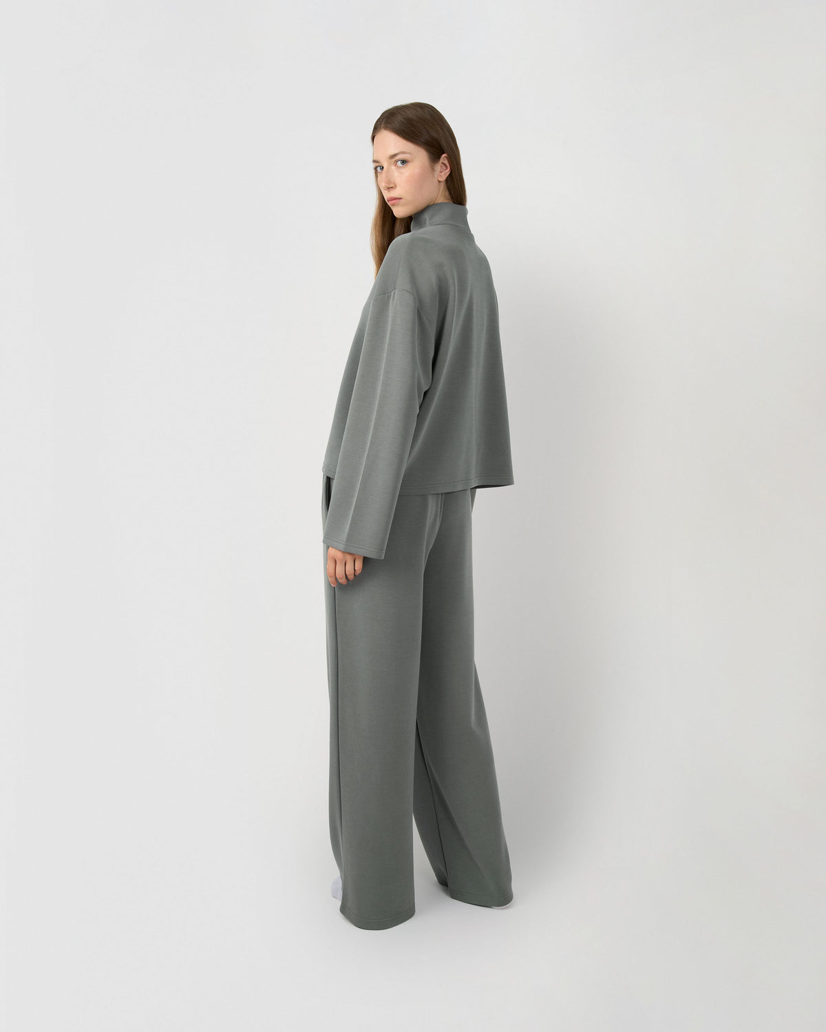 Pantaloni lunghi fluidi lisci blu acqua