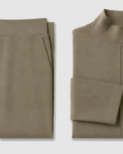 Pantalón largo fluido liso verde cacería