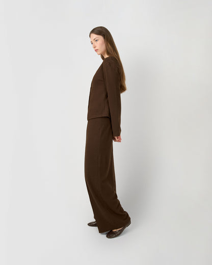 Pantalón largo pinzas angorina liso chocolate