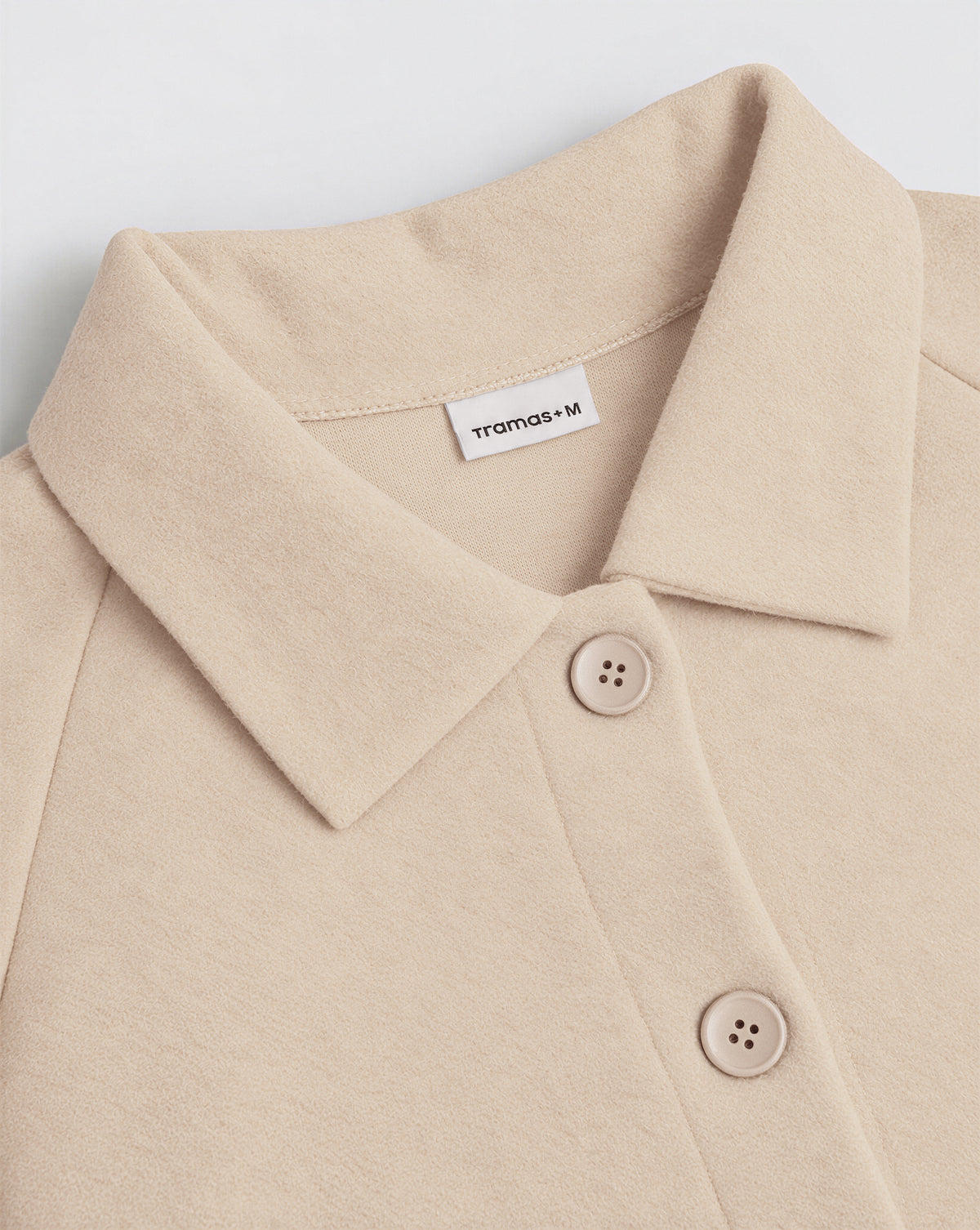 Chaqueta botón paño beige