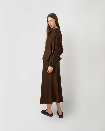 Set blusa y falda midi viscosa lisa chocolate